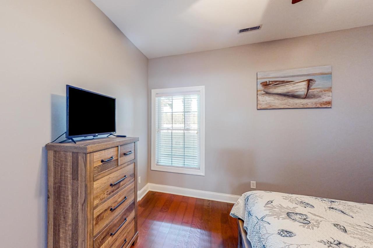 Dolphin Shores, Unit 3 Supply Екстер'єр фото